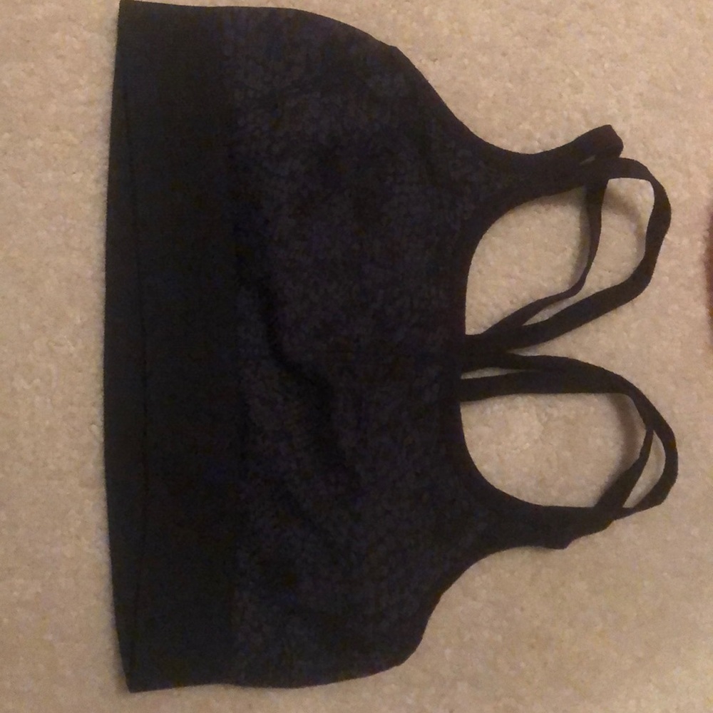 A black sports bra.